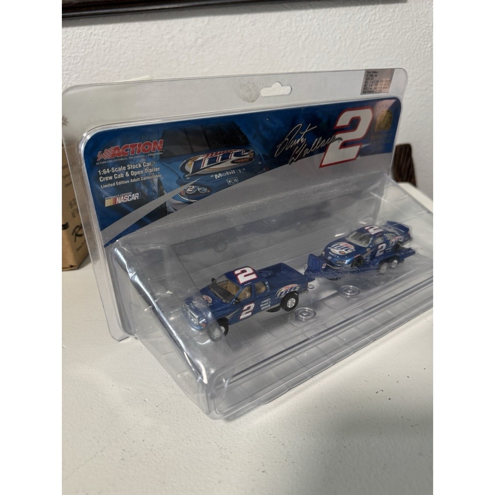 Rusty Wallace Action Collectors 1:64 Truck And Trailer.